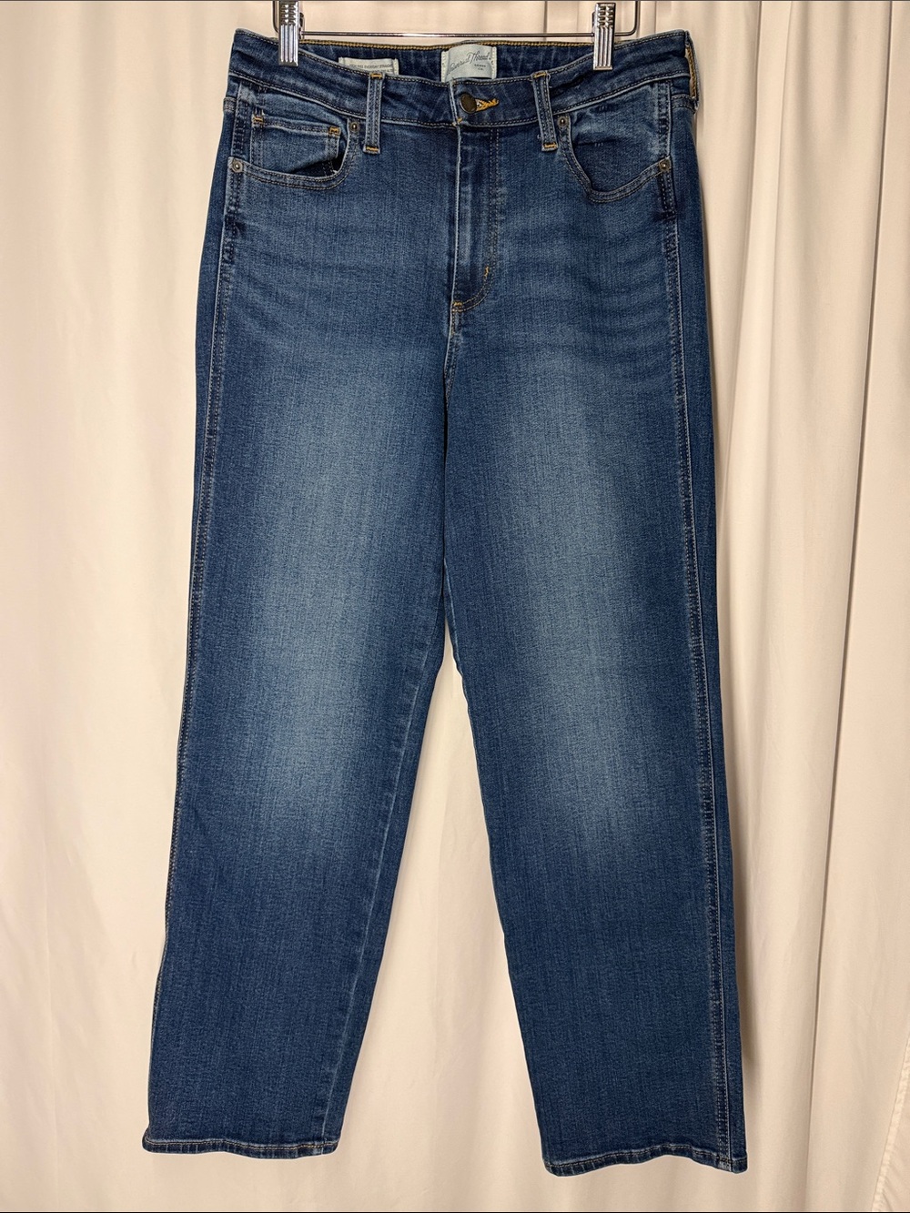 Universal Thread Straight Jeans in Medium Blue Wash